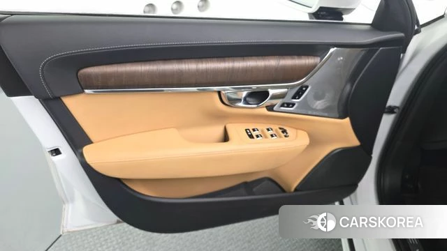 Volvo S90 id 4368921 из Кореи 16