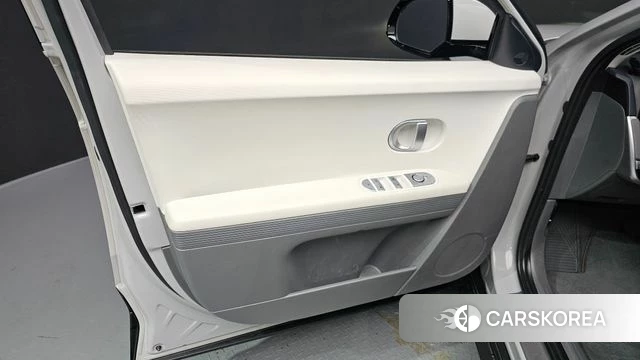 Hyundai Ionic 5 id 4443867 из Кореи 16