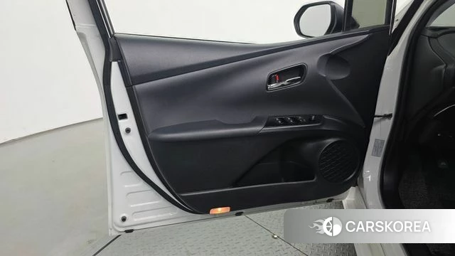 Toyota Prius 4th Generation id 4563363 из Кореи 16