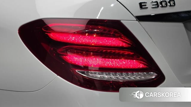 Mercedes-Benz E-Class W213 id 4850161 из Кореи 16