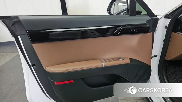 Hyundai Grandeur (GN7) id 4488443 из Кореи 16