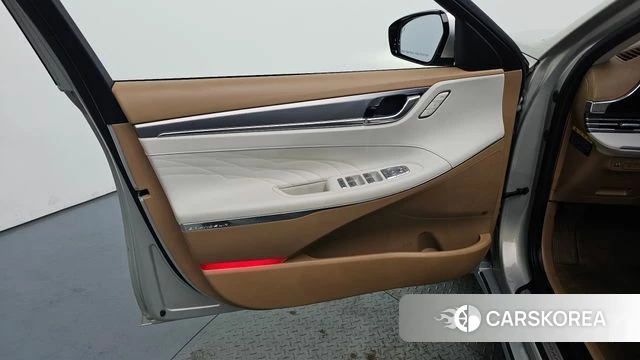 Hyundai The New Grandeur IG id 4702983 из Кореи 16