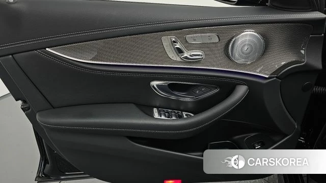 Mercedes-Benz E-Class W213 id 4581569 из Кореи 16