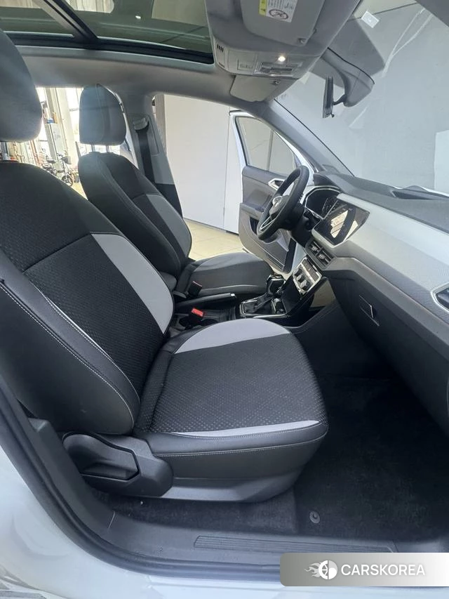 Volkswagen Exploring the shadow id 4278857 из Китая 16