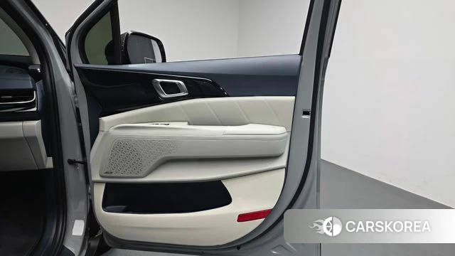 Kia The New Carnival 4th Generation id 4407734 из Кореи 16