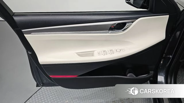 Hyundai The New Grandeur IG Hybrid id 4764332 из Кореи 16