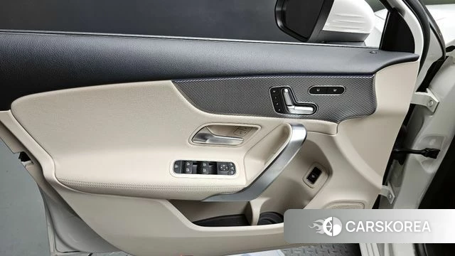 Mercedes-Benz A-Class W177 id 4338692 из Кореи 16