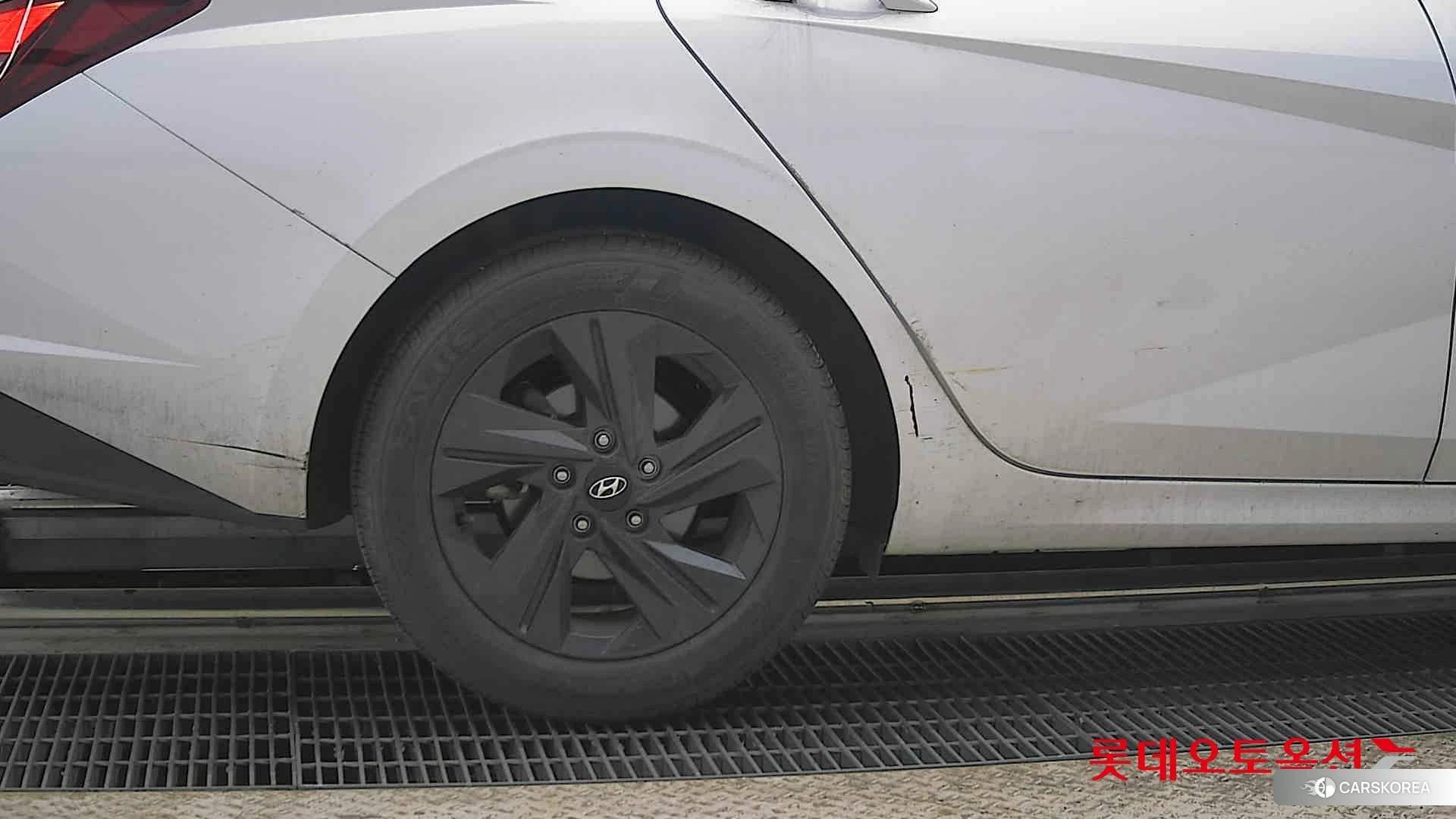 Hyundai Avante id 4289457 из Кореи 16
