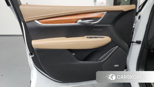 Cadillac XT5 id 4632883 из Кореи 16