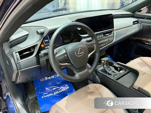 Lexus ES id 4314267 из Китая 16