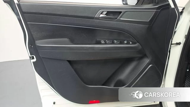 Ssangyong The New Rexton Sports Cannes id 4541911 из Кореи 16