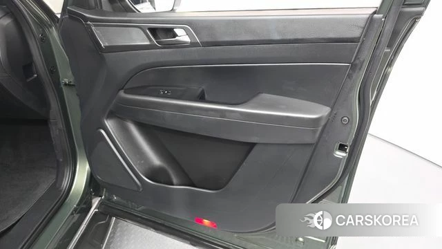 Ssangyong The New Rexton Sports Cannes id 4540222 из Кореи 16