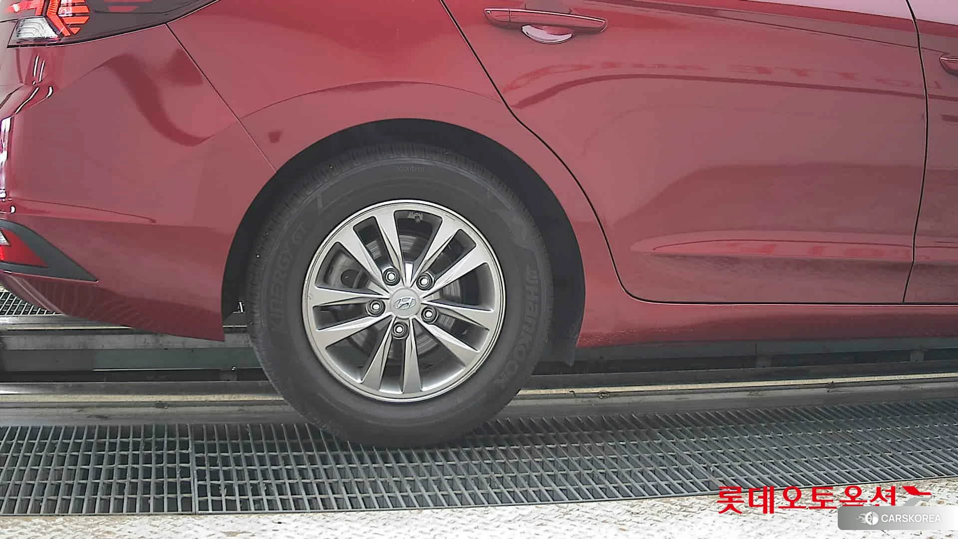 Hyundai Avante id 4504383 из Кореи 16