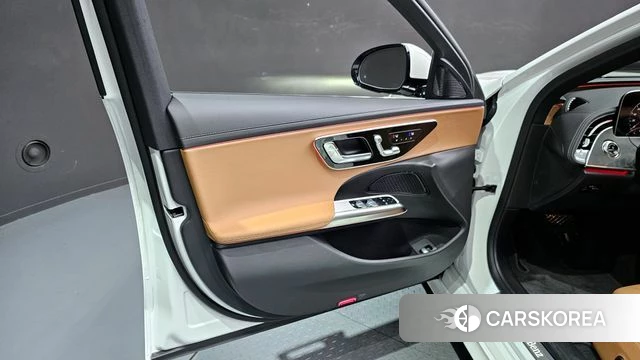 Mercedes-Benz E-Class W214 id 4279589 из Кореи 16