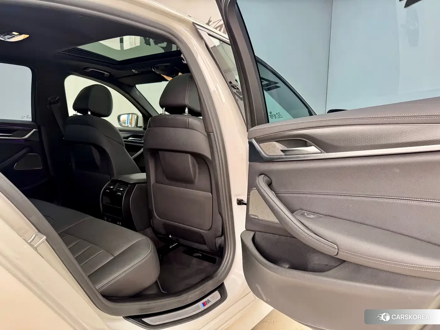 BMW 5 series id 4538927 из Китая 16