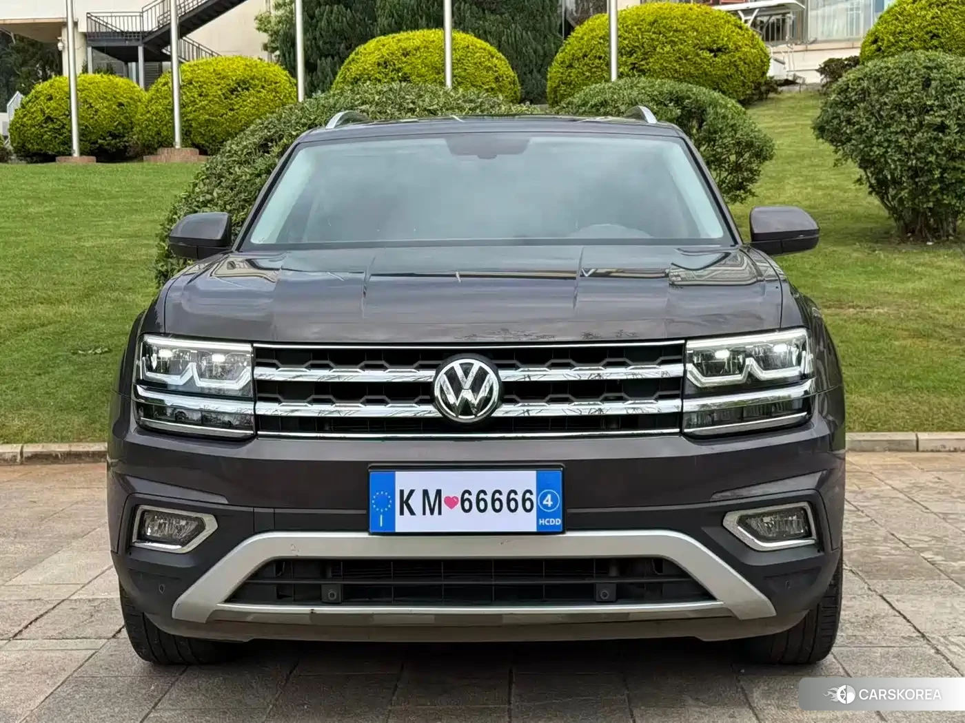 Volkswagen Touareg id 4600881 из Китая 16