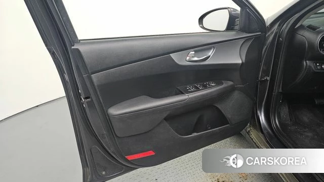 Kia The New K3 2nd generation id 4282853 из Кореи 16
