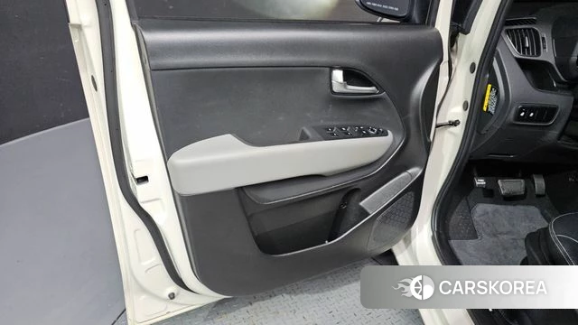 Kia The New Kia Ray id 4560840 из Кореи 16