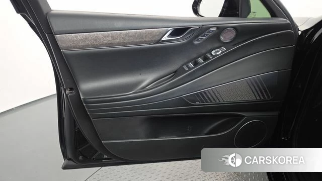 Genesis Electrified G80 (RG3) id 4282905 из Кореи 16