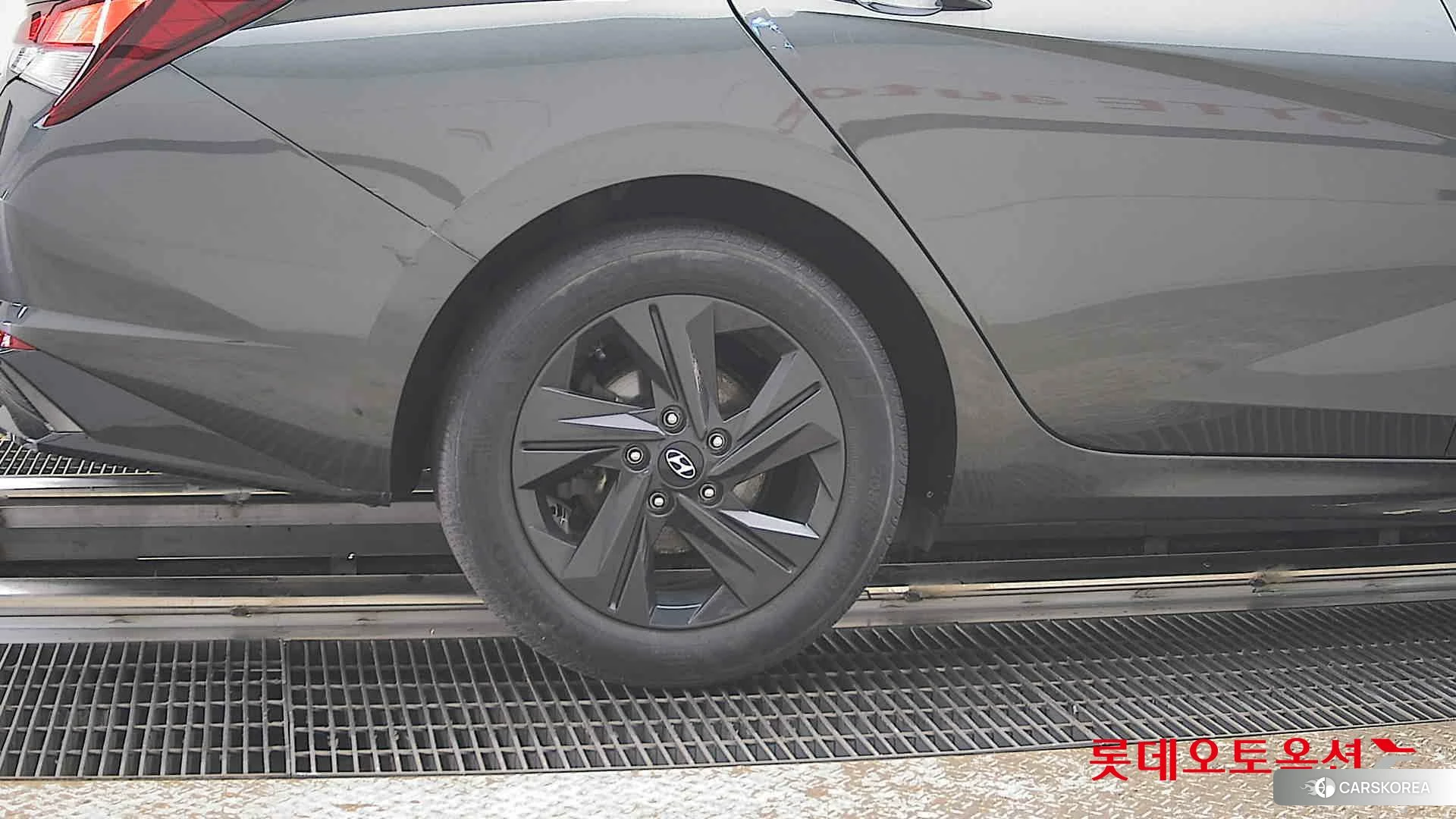 Hyundai Avante Hybrid id 3875784 из Кореи 16