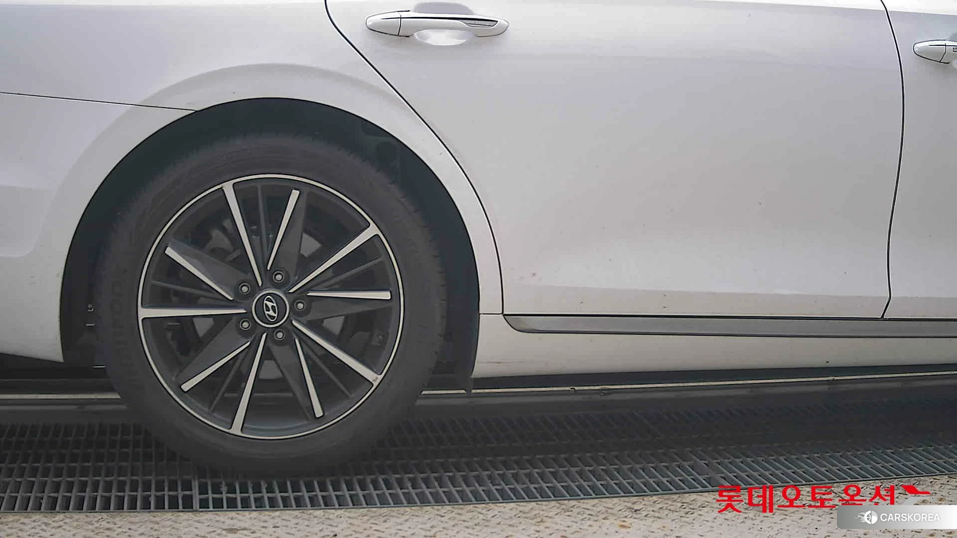 Hyundai Grandeur id 4674072 из Кореи 16