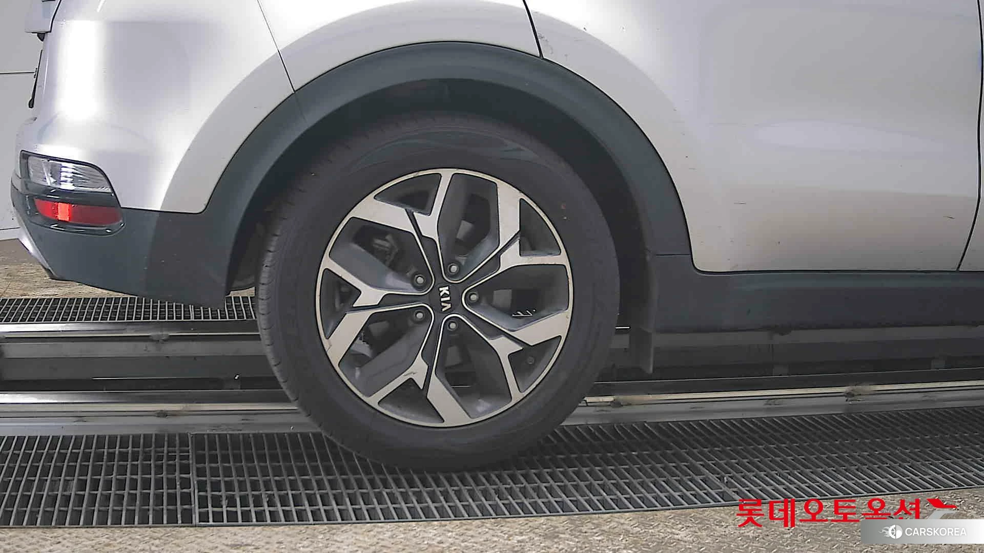 Kia Sportage id 3869419 из Кореи 16