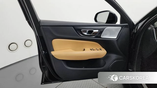 Volvo V60 Cross-Country 2nd Generation id 4646640 из Кореи 16