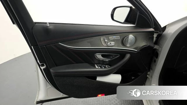 Mercedes-Benz E-Class W213 id 4430608 из Кореи 16