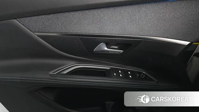 Peugeot 5008 second generation id 4330640 из Кореи 16