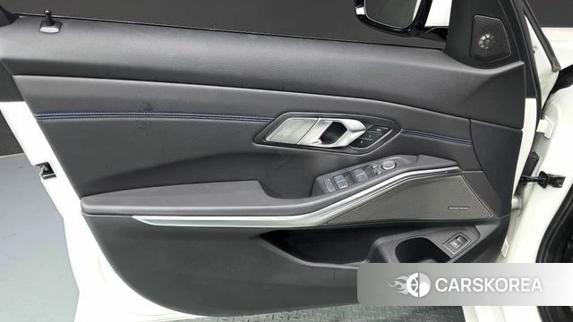 BMW 3 Series (G20) id 4423487 из Кореи 16