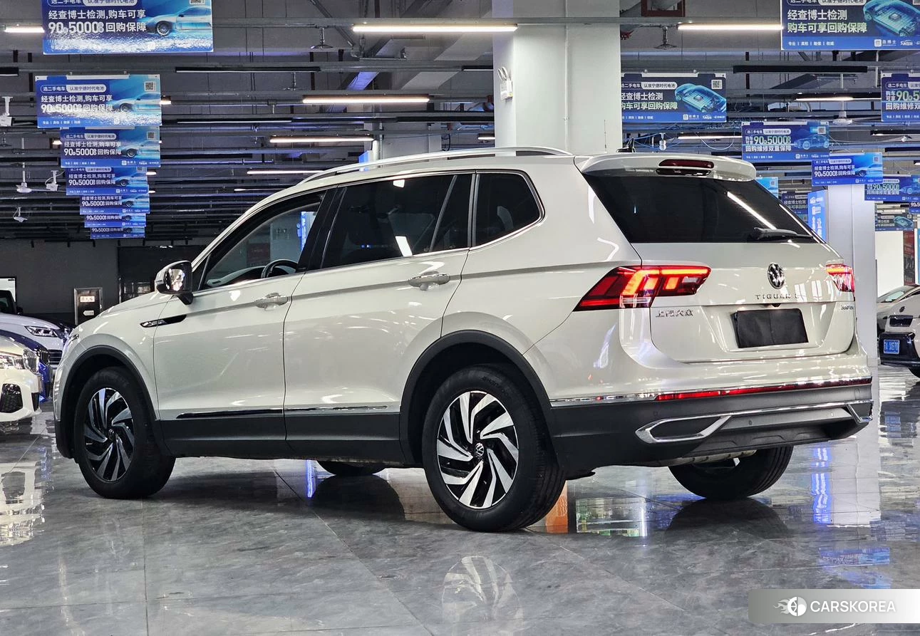 Volkswagen Tiguan L id 4486463 из Китая 16