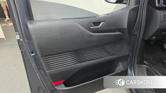 Hyundai Staria id 4671631 из Кореи 16