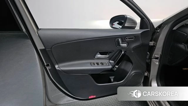Mercedes-Benz A-Class W177 id 4268929 из Кореи 16