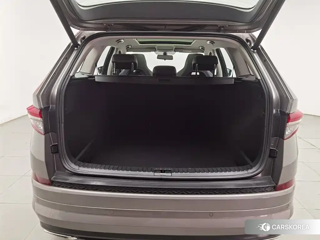 Skoda Kodiaq id 4589135 из Китая 16