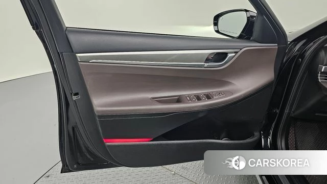 Hyundai The New Grandeur IG id 4666733 из Кореи 16
