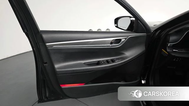 Hyundai The New Grandeur IG id 4245417 из Кореи 16