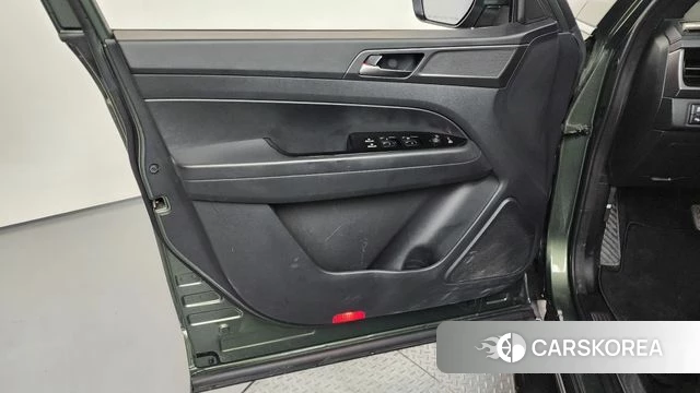 Ssangyong The New Rexton Sports Cannes id 4322661 из Кореи 16