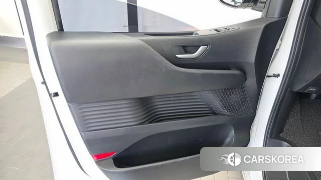 Hyundai Staria id 4921122 из Кореи 16