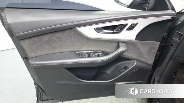 Audi Q8 (4M) id 4361925 из Кореи 16
