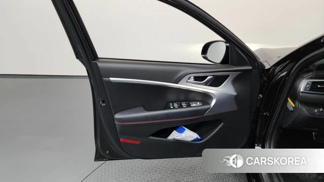 Genesis G70 id 4530474 из Кореи 16