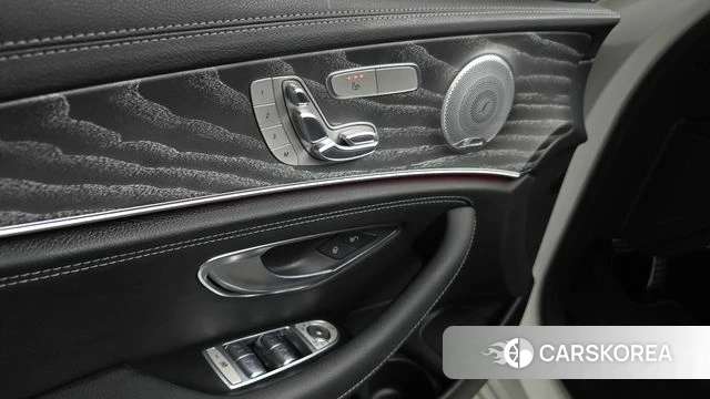 Mercedes-Benz E-Class W213 id 4268494 из Кореи 16