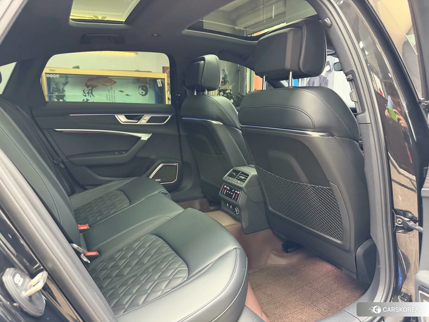 Audi A6L id 4473608 из Китая 16