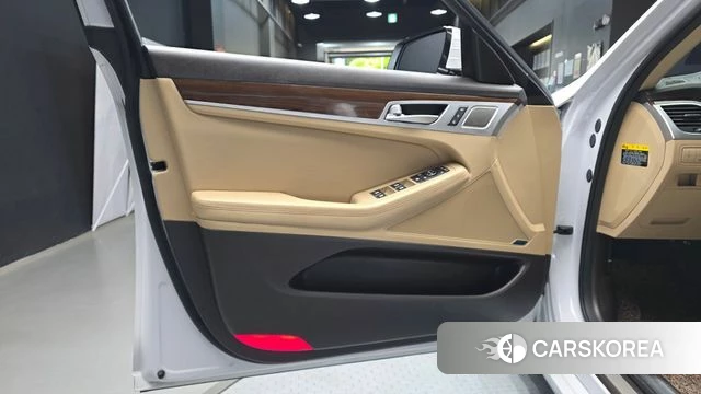 Genesis G80 id 4502855 из Кореи 16