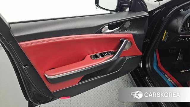 Kia Stinger id 4638256 из Кореи 16