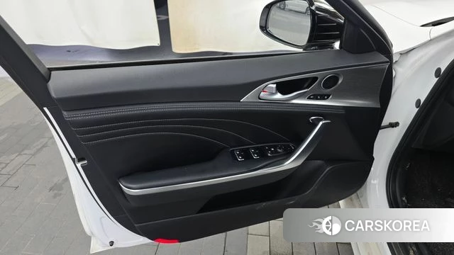 Kia Stinger Meister id 4581045 из Кореи 16