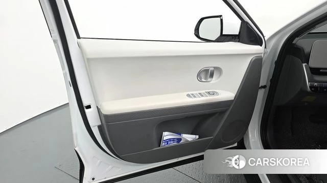 Hyundai Ionic 5 id 4495094 из Кореи 16
