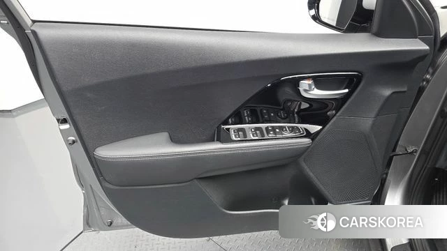 Kia Niro EV id 4764235 из Кореи 16