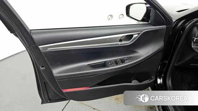 Hyundai The New Grandeur IG Hybrid id 4573321 из Кореи 16