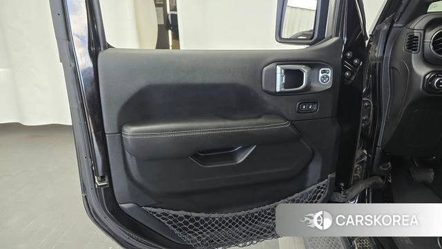 Jeep Wrangler (JL) id 4501110 из Кореи 16