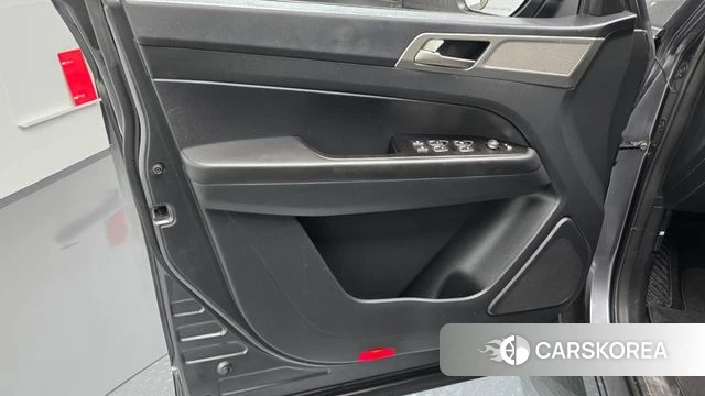 Ssangyong Rexton Sports id 4197103 из Кореи 16